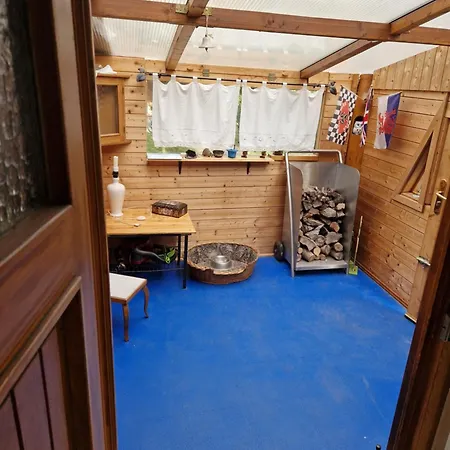 Ferienbungalow Mit Garage Und Grundstueck In Sommersdorf Uer Apartmán *