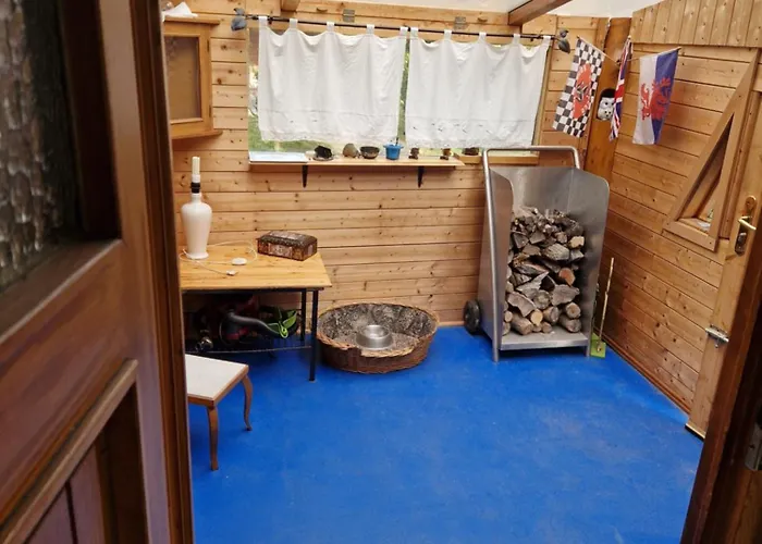 Ferienbungalow Mit Garage Und Grundstueck In Sommersdorf Uer Apartment *